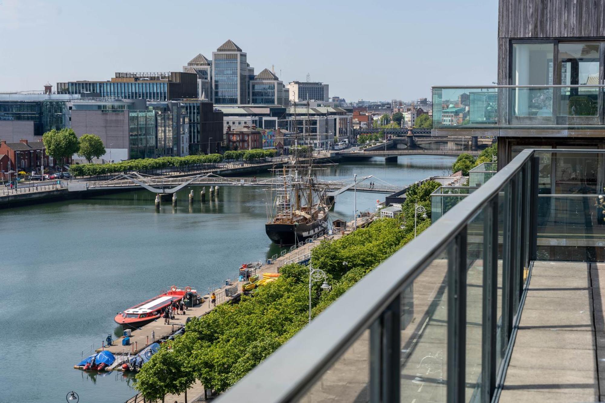 The Spencer Hotel Dublin Dış mekan fotoğraf